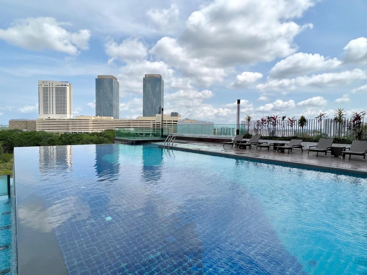 Royale Cottage Midvalley Netflix Pools 4 Pax Johor Bahru Ngoại thất bức ảnh